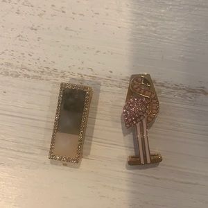 2 pave keep collective statement charms